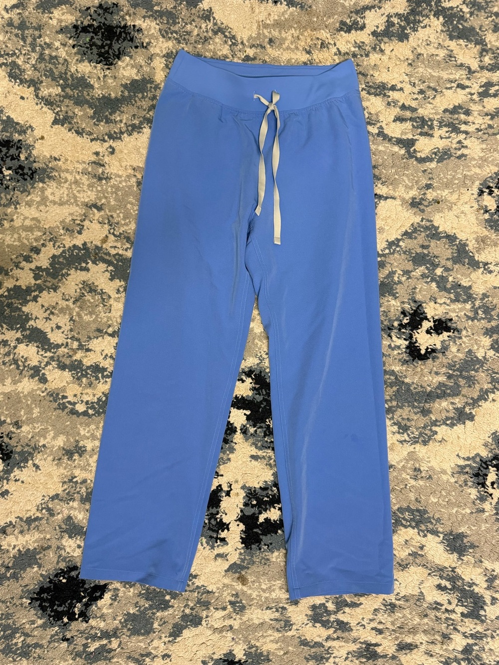 Figs Livingston ceil blue